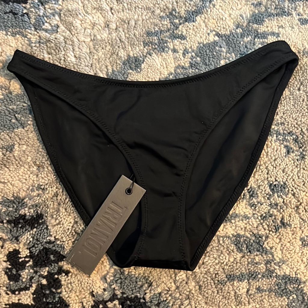 Matte Black Normal Coverage
